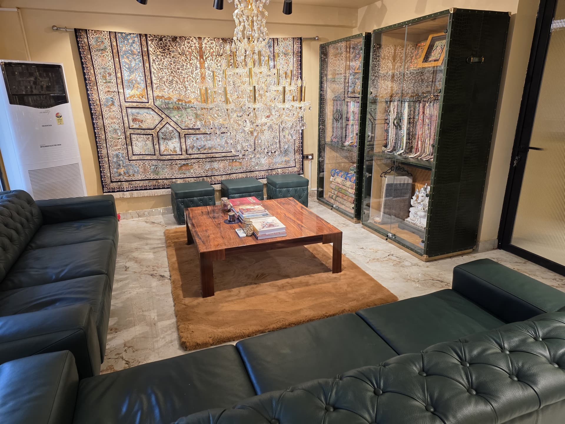 Pashmina Store Gallery 3